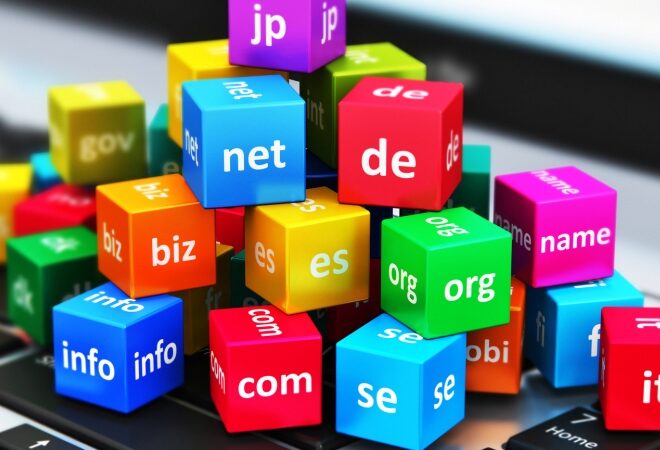 Memilih Nama Domain untuk Sebuah Website