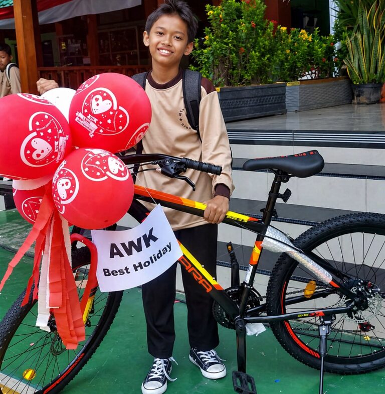 Acara 17-an di Sekolah, Fahri Dapat Sepeda